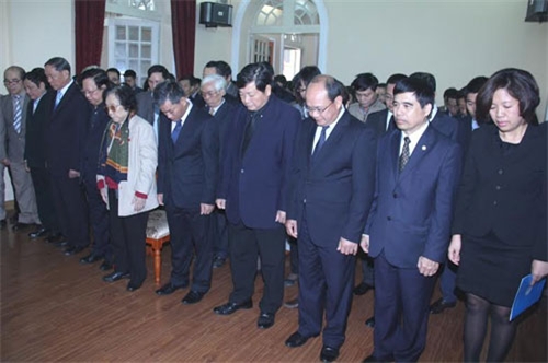 Lễ tưởng niệm Len An-đi-xơ - người bạn thân thiết của nhân dân Việt Nam