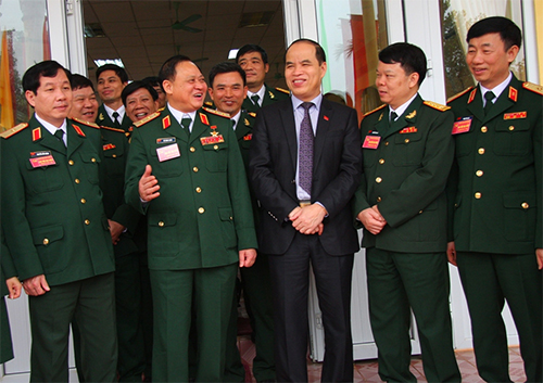 Tổ chức Đại hội Đảng bộ cấp cơ sở làm trước rút kinh nghiệm trong toàn quân