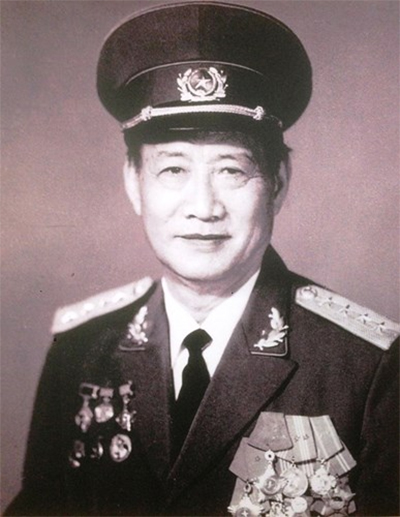 Quan điểm của Đại tướng Hoàng Văn Thái về xây dựng đội ngũ cán bộ quân đội 