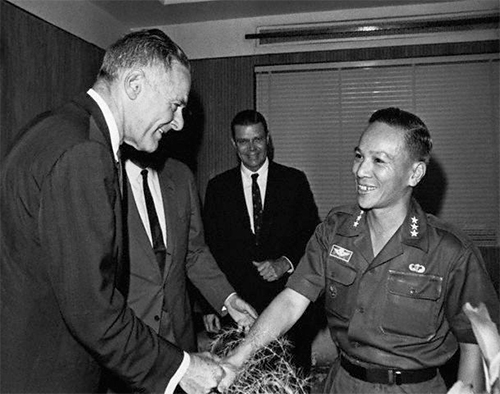 Kỳ 2: Bộ đôi không hoàn hảo