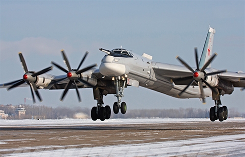 “Quái vật thép” Tu-95MS nằm đất sau tai nạn ở Khabarovsky