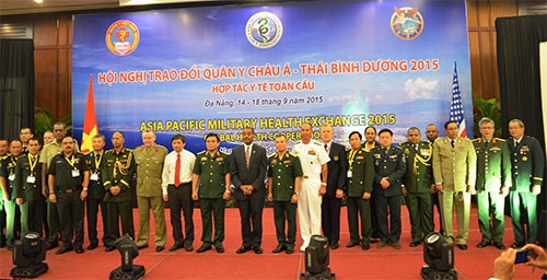 Tăng cường hiểu biết, nâng cao trình độ ngành quân y Việt Nam