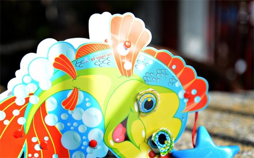 Đèn lồng Trung thu phát nhạc phản cảm