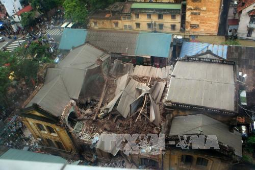 Vụ sập nhà cổ ở Hà Nội: Cảnh báo nguy hiểm ở 2 khối nhà còn lại 