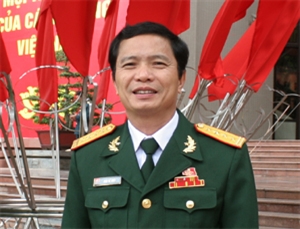 Kết hợp chặt chẽ giáo dục-đào tạo với hoạt động thực tiễn ở đơn vị