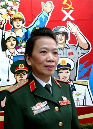 Phát huy tính ưu việt của chính sách bảo hiểm y tế đối với quân nhân