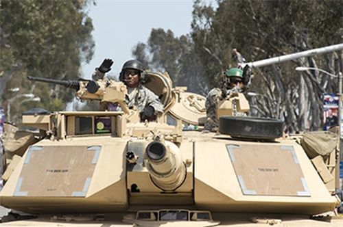 Morocco chi 1 tỷ USD mua xe tăng Mỹ