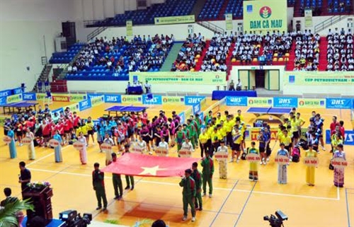 Khai mạc Giải vô địch bóng bàn toàn quốc Báo Nhân dân