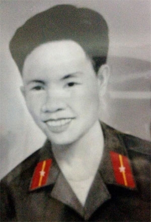 Tìm người thân và đồng đội