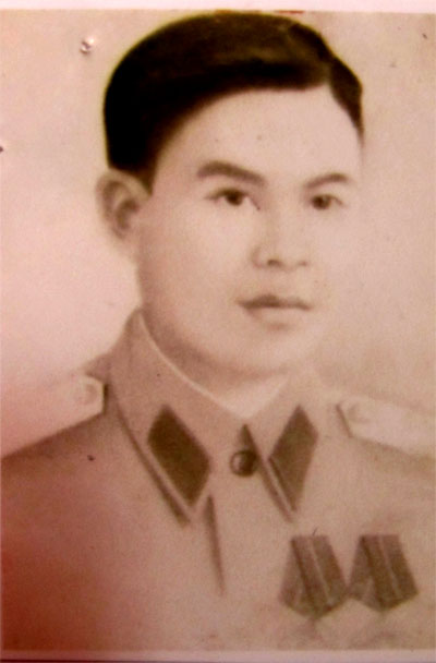 Tìm người thân và đồng đội