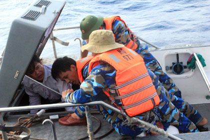 Phong trào thi đua Quyết thắng hướng vào nâng cao bản lĩnh chính trị, chất lượng huấn luyện, khả năng SSCĐ