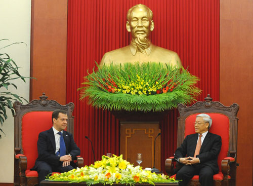 Lãnh đạo nước ta tiếp, đón, hội đàm với Thủ tướng LB Nga Đ. Mét-vê-đép