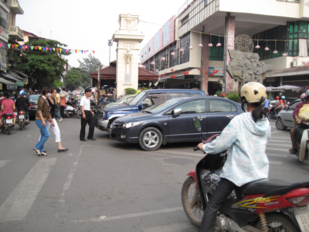 Có cần thiết phải thêm phí giao thông nội đô?