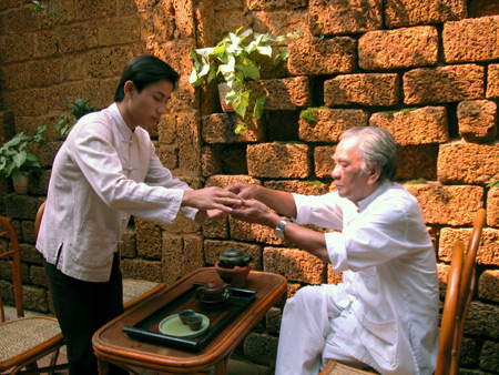 Níu hồn trà Việt