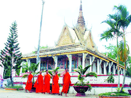 Bài 4: Phát triển văn hóa dân tộc đậm đà bản sắc