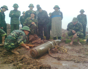 Phá hủy thành công quả bom 250 bảng Anh