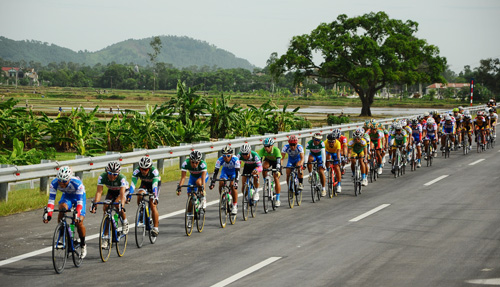 Chặng 3, Giải đua xe đạp “Về Trường Sơn 2012- Cúp Báo Quân đội nhân dân”:  Gian nan thử sức anh tài