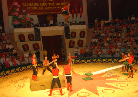 Xiếc Việt Nam khởi sắc