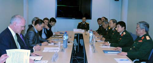 Thượng tướng Nguyễn Chí Vịnh thăm và làm việc tại Cơ quan Đối ngoại EU