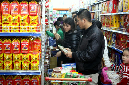 Hà Nội: Sẽ đủ hàng để người dân sắm Tết