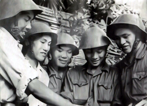 Tên lửa Trường Sơn hạ gục “bóng ma” AC-130