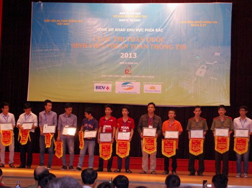 Nhiều nét mới tại cuộc thi “Sinh viên với an toàn thông tin 2013”