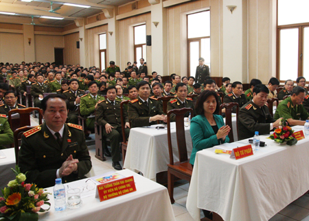 Bộ Công an: Tích cực tham gia xây dựng, bảo vệ Hiến pháp, pháp luật