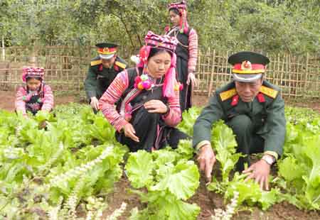 Có các anh vùng biên khởi sắc