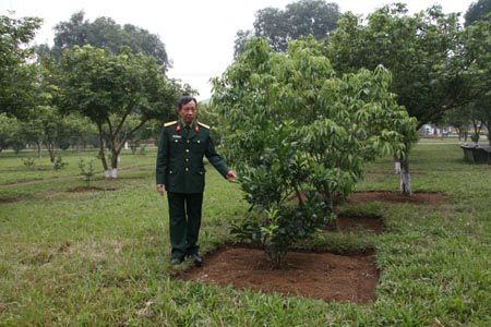 Người chỉ huy “say” việc nuôi quân