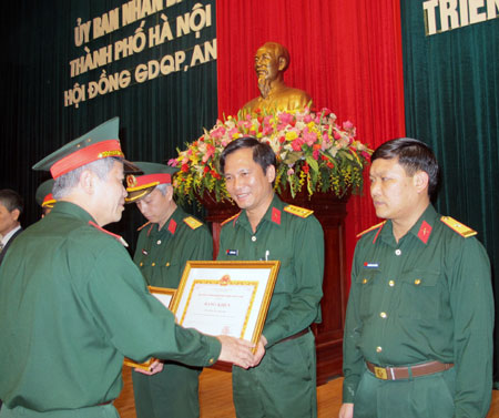 Thành phố Hà Nội: Tiếp tục nâng cao chất lượng, mở rộng đối tượng giáo dục quốc phòng - an ninh