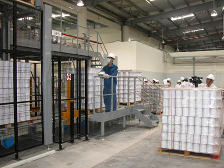 Bên trong nhà máy sản xuất sữa hiện đại nhất Việt Nam