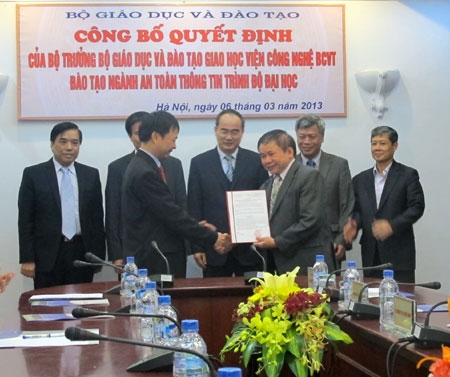 Trường đại học đầu tiên tại Việt Nam được phép đào tạo ngành An toàn thông tin