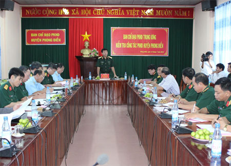 Kiểm tra công tác Phòng không nhân dân tỉnh Thừa Thiên - Huế