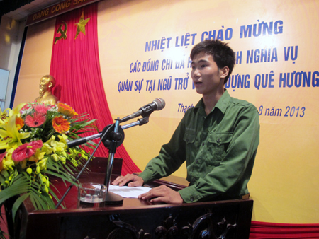Đón quân nhân xuất ngũ trở về trong nồng ấm, yêu thương