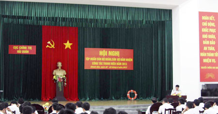 Tập huấn cán bộ đoàn, cán bộ đảm nhiệm công tác thanh niên năm 2013