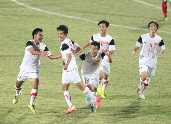 U19 Việt Nam đọ sức với U19 Arsenal, U19 Tottenham và U19 Fulham