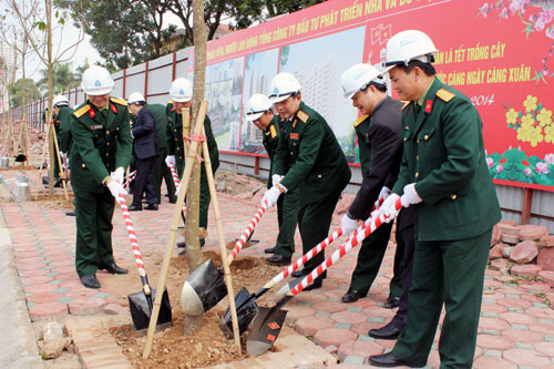 Ra quân sản xuất kinh doanh và phát động Tết trồng cây xuân Giáp Ngọ 2014