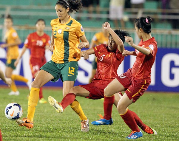 ĐT nữ Việt Nam gặp ĐT nữ Thái Lan tranh vé dự World Cup 2015