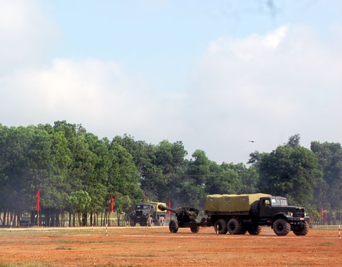 Hội thi đại đội pháo binh - tên lửa huấn luyện giỏi năm 2014