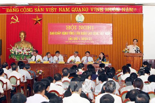 Thủ tướng Nguyễn Tấn Dũng: Tạo điều kiện để ngư dân tiếp tục vươn khơi, bám biển 