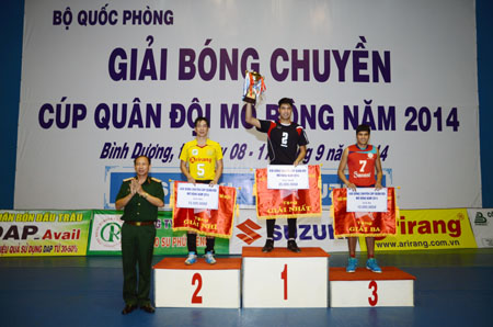 Bế mạc Giải Bóng chuyền Cúp Quân đội mở rộng năm 2014
