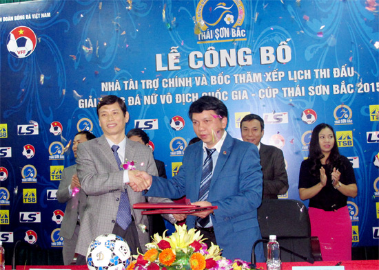 300 triệu đồng cho đội vô địch 