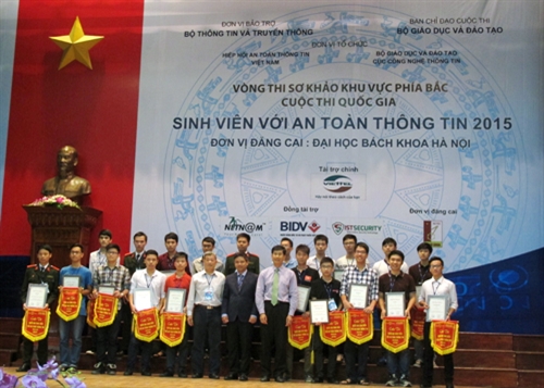 Cuộc thi Quốc gia “Sinh viên với ATTT” năm 2015