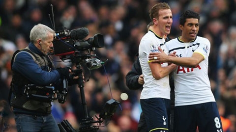 10 đơn vị truyền hình Việt Nam muốn mua bản quyền giải Ngoại hạng Anh