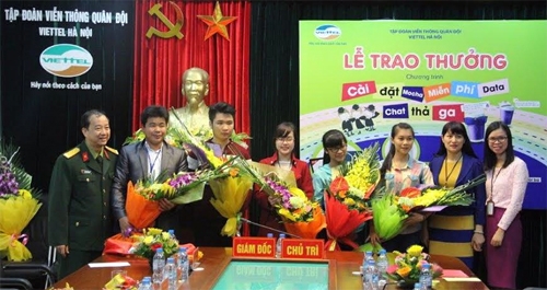 Viettel Hà Nội tri ân khách hàng