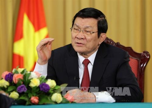 Chủ tịch nước Trương Tấn Sang trả lời phỏng vấn báo chí đầu năm mới 2016: Trên dưới đồng lòng vượt qua thử thách đưa đất nước đi lên