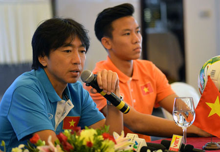 HLV Miura: Thông tin nội bộ đội tuyển đang có vấn đề là không chính xác