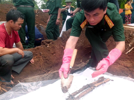Hướng Hóa (Quảng Trị): Phát hiện 6 bộ hài cốt liệt sĩ