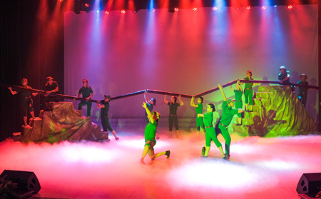 Khúc tráng ca mừng tháng Tư lịch sử