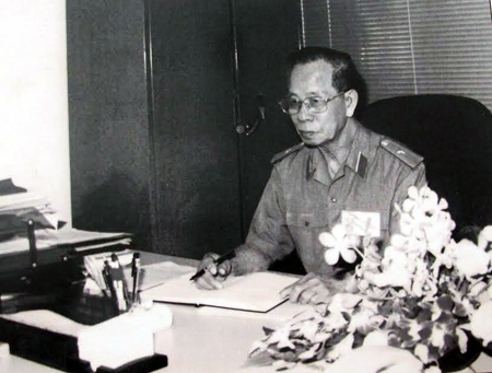 Thiếu tướng Đặng Trần Đức: Điệp viên giữa sào huyệt tình báo địch